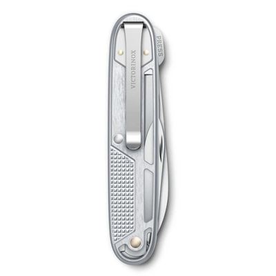 Nôž vreckový SYNERGY X ALOX 93 mm STRIEBORNÝ VICTORINOX 0.8226.26 2