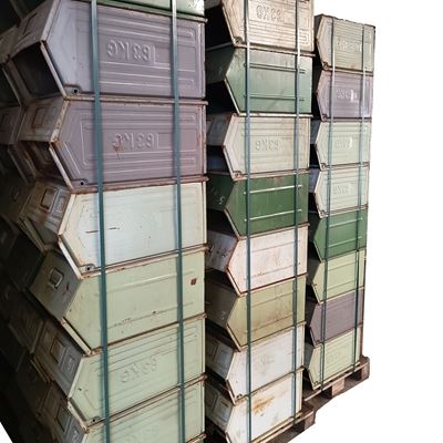 Debna plechová ukladacia skosená 63kg / 400×600×300mm použitá