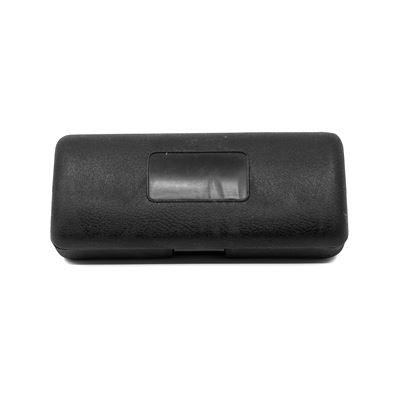 Pouzdro na okuliare plastové ČIERNE použité