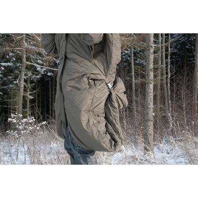 Spací vak Extreme s rukávmi Survival ONE OLIV – ZELENÝ CARINTHIA 92070 9