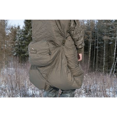 Spací vak Extreme s rukávmi Survival ONE OLIV – ZELENÝ CARINTHIA 92070 3