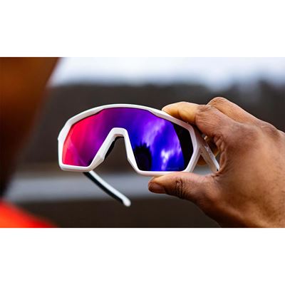 Okuliare strelecké WX CITADEL CAPTIVATE™ BIELY rám RED MIRROR sklá WILEY X CHCTD06-W 3