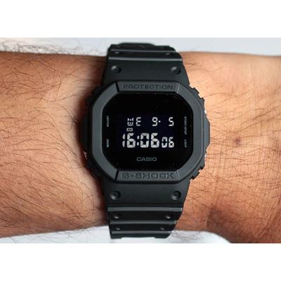 Pánske športové hodinky DW-5600UBB-1 ČIERNÉ