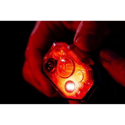 Svietidlo čelovka SWIFT RL 2026 ČIERNO-ORANŽOVÁ PETZL E095BC00 9