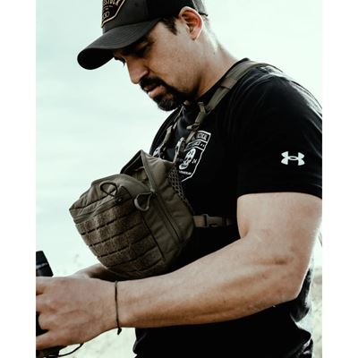 Vrecko hrudné FORCE MILITARY GREEN EBERLESTOCK FCMJ 3