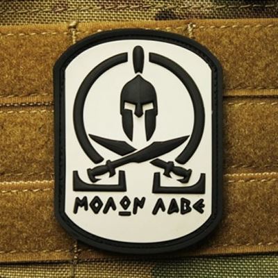 Nášivka MOLON LABE plast velcro SNOW