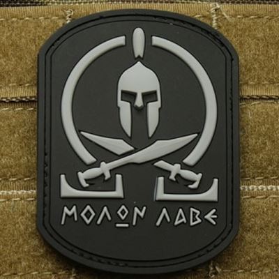 Nášivka MOLON LABE plast ČIERNA