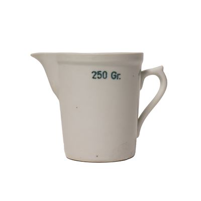 Odmerka porcelánová lekárenská 250 ml